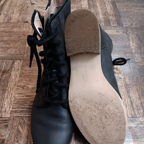 Lands' End Bennett Heritage Boots - goodyear welt - classic design boots 7 - Picture 11 of 11